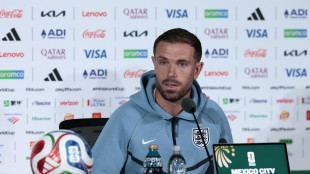 Il Chelsea ingaggia il centrocampista Jordan Henderson, firmato un biennale