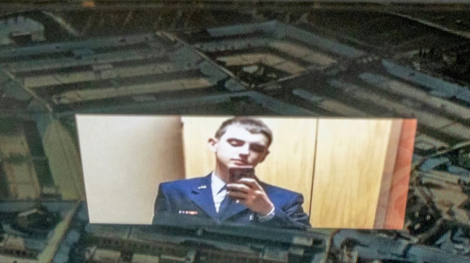 Verd&auml;chtiger der Pentagon-Leaks in sechs weiteren Punkten angeklagt