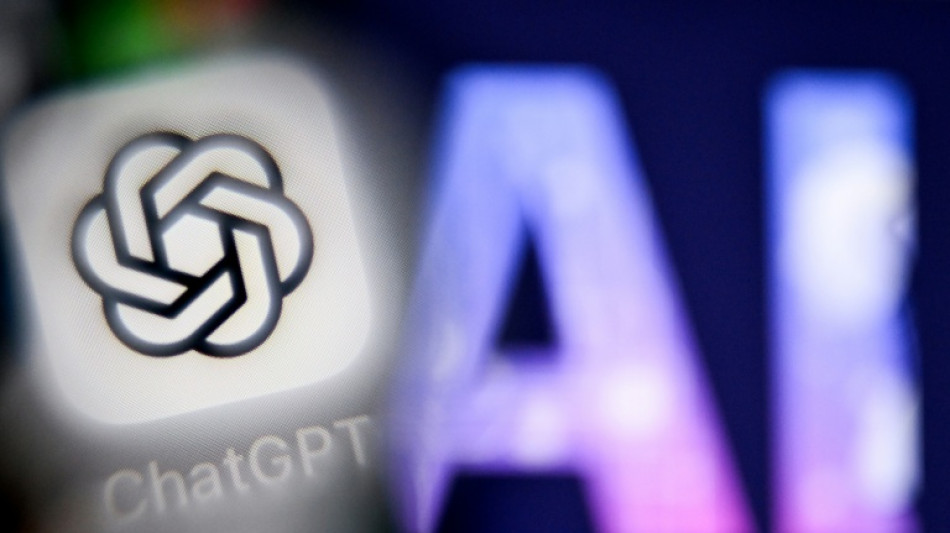 OpenAI declara 'c&oacute;digo vermelho' diante de forte concorr&ecirc;ncia ao ChatGPT