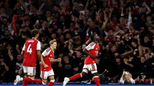 Campe&atilde;o Arsenal vence Coventry City na abertura da Premier League
