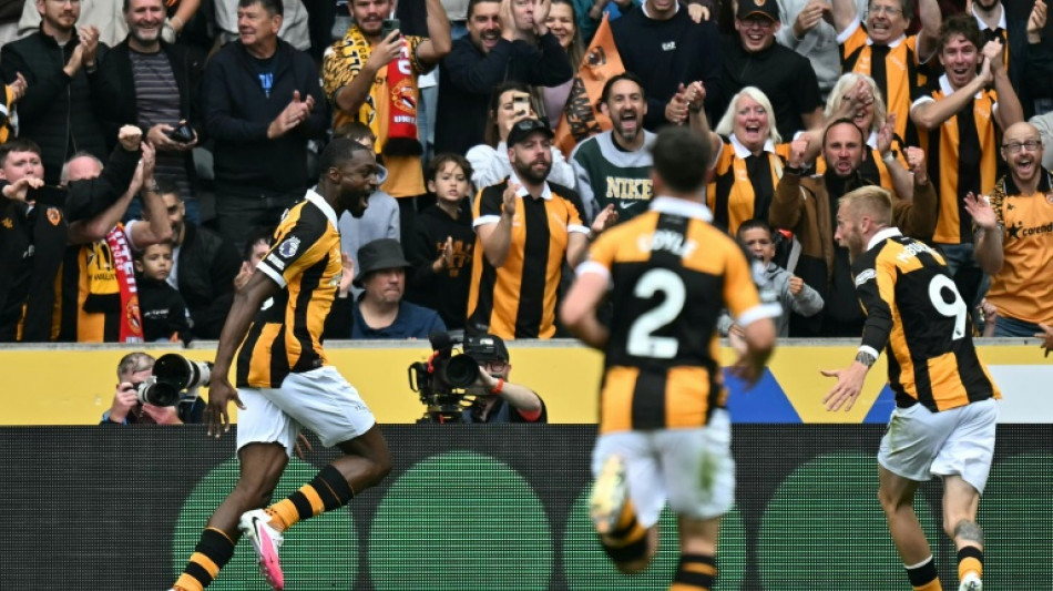 Manchester United perde (2-0) em sua estreia no Ingl&ecirc;s para o rec&eacute;m-promovido Hull