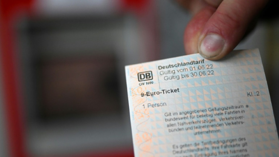 Verkehrsverbund VRR kn&uuml;pft Einf&uuml;hrung von 49-Euro-Ticket an Finanzzusagen