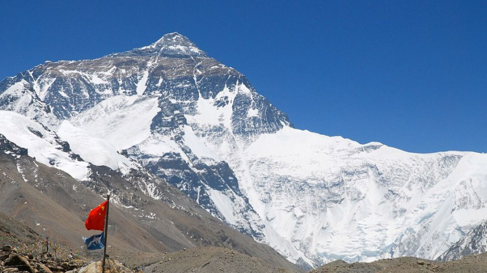 Universit&agrave; abruzzesi in Nepal, ricerca a 5.050 metri ai piedi dell'Everest