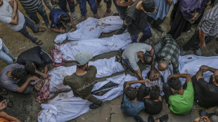 Al Jazeera, 30 palestinesi uccisi nei raid, anche bimbi