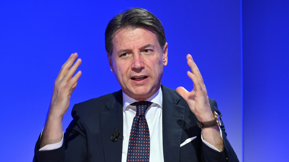 Conte, 'chiedere dimissioni Mattarella &egrave; grave e indegno'