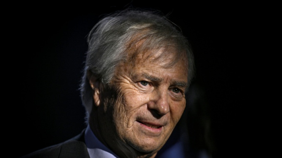 Edition: 115 auteurs annoncent quitter Grasset en ciblant Vincent Bollor&eacute; 