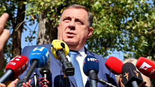 Bosnie: Milorad Dodik fait une br&egrave;ve apparition au tribunal, son proc&egrave;s ajourn&eacute;