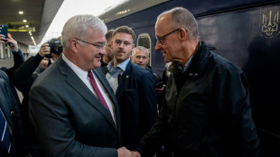 Kanzler in Kiew: Unterst&uuml;tzung f&uuml;r Ukraine trotz Angriffen und Drohungen aus Moskau