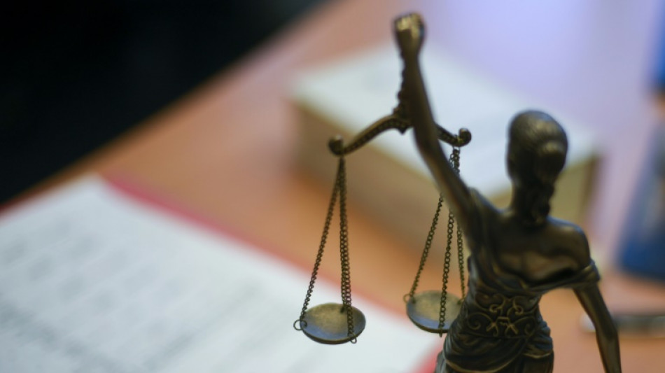 Prozess gegen ehemalige Vorgesetzte wegen Mordserie von Niels H&ouml;gel begonnen