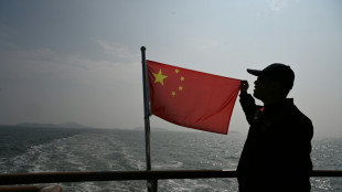 Jumelles et selfies: des touristes chinois &agrave; deux km d'une &icirc;le ta&iuml;wanaise