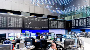 Borsa: l'Europa prosegue contrastata, banche pesano su Milano