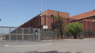 Indagato per tentato omicidio agente che ha sparato a fuggitivo a Prato