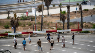 Presque un mois apr&egrave;s l'arriv&eacute;e massive de migrants, des appels au calme &agrave; Ceuta, sous pression