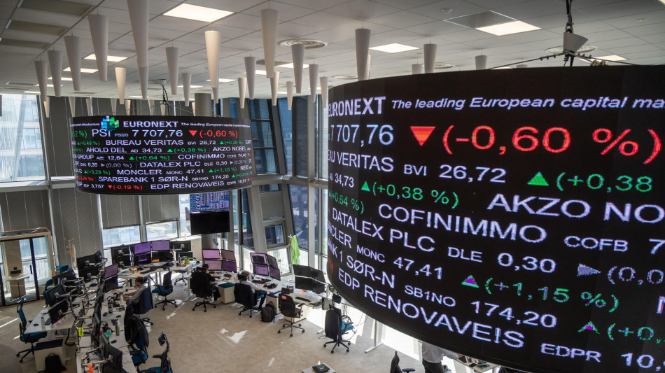 Borsa: Europa gi&ugrave;, salgono rendimenti titoli di stato, Milano -0,75%