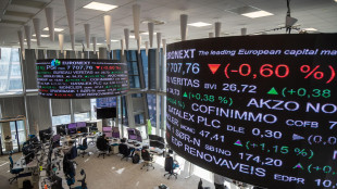 Borsa: Europa gi&ugrave;, salgono rendimenti titoli di stato, Milano -0,75%