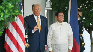 Trump confía en alcanzar un acuerdo comercial con Filipinas