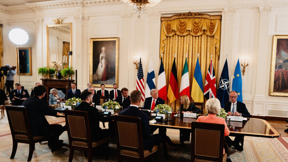 Trump, 'decidano Putin e Zelensky, lasciamo che si vedano'