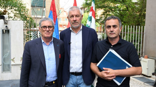 Sindacati in pressing sull'ex Ilva, la politica si muove