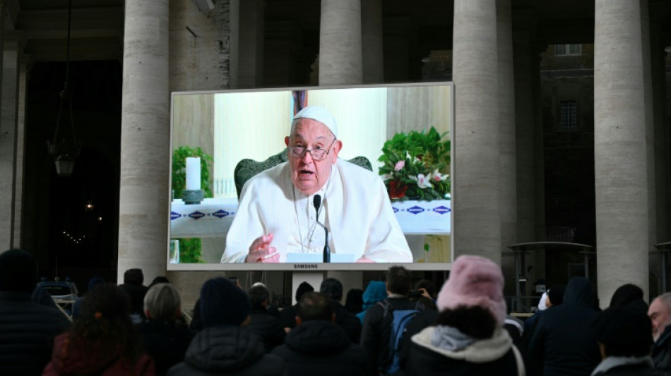 Le pape Fran&ccedil;ois condamne de nouveau "la cruaut&eacute;" des frappes contre Gaza