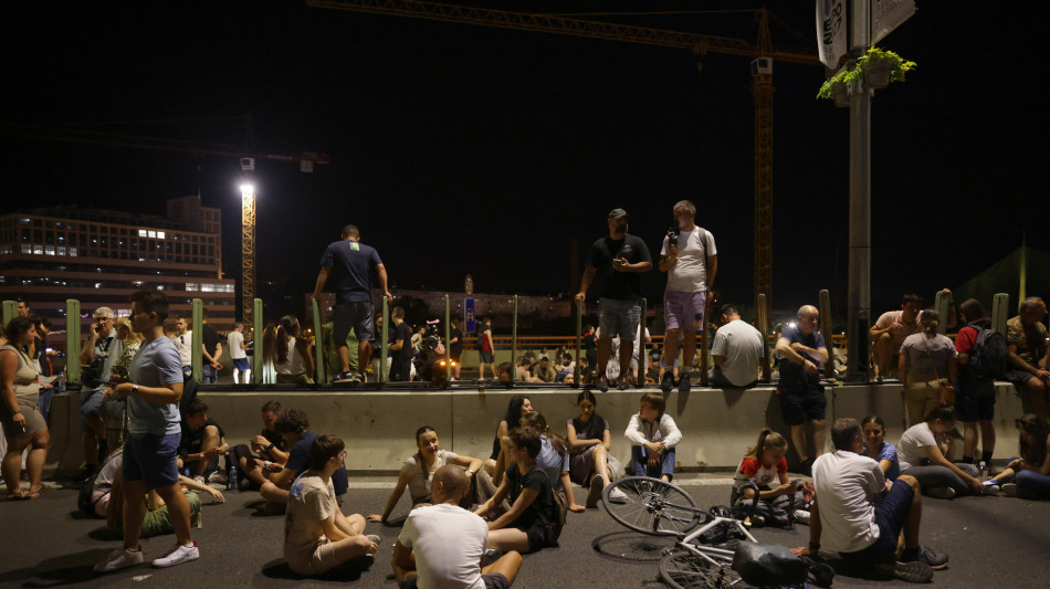 Serbia, a Belgrado e in altre città nuove proteste studenti