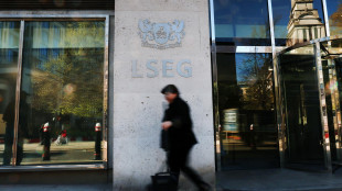 Borsa: l'Europa in rosso attende Wall Street, Milano -1,7%
