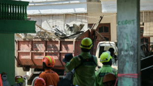 Sobe para 63 o número de mortos por desabamento de escola na Indonésia