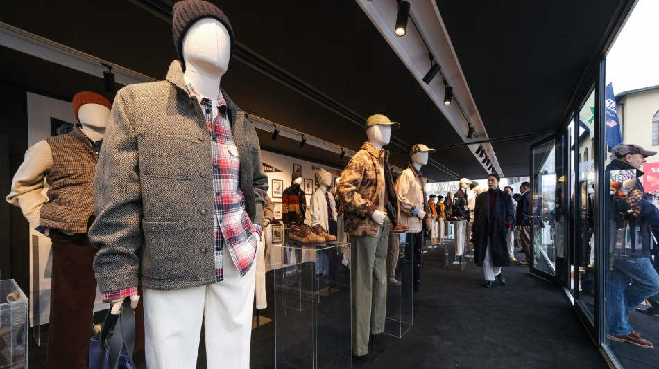A Pitti Uomo gli 80 anni di Sebago, arriva il total look