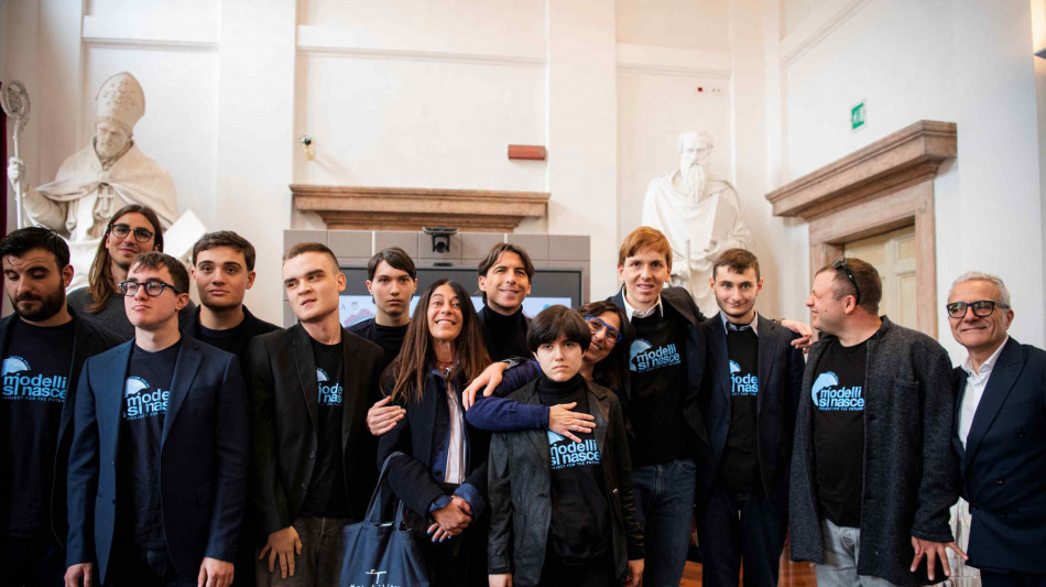 La sfilata di "Modelli si nasce" al Palazzetto dello Sport di Roma