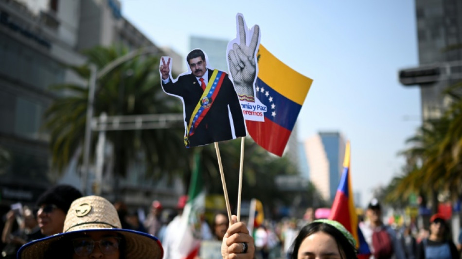 Miles marchan en M&eacute;xico contra la agresi&oacute;n de EEUU a Venezuela y por la libertad de Maduro