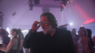 Crowe 're dei nightclub' in sala e rocker a Venezia