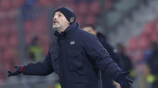 Calcio: Italiano 'acceleriamo, Bologna-Verona per il rilancio"