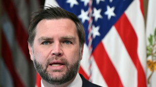 Vance dice que los precios bajos del petr&oacute;leo son la prioridad de EEUU en la guerra con Ir&aacute;n