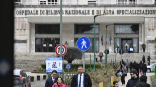 Il bimbo di Napoli, ospedale 'condizioni in rapido peggioramento'