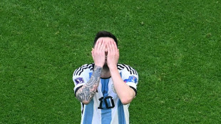 Mondial: Messi et l'Argentine s'ensablent d'entr&eacute;e, Ronaldo sans club