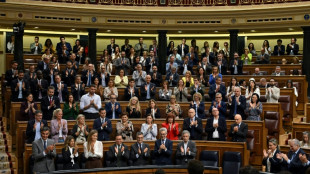 Congreso espa&ntilde;ol tumba los decretos sobre vivienda y agrava la presi&oacute;n sobre S&aacute;nchez