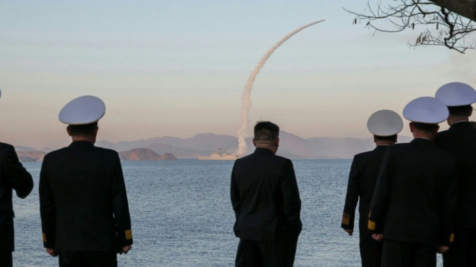 Staatsmedien: Nordkorea feuert Raketen von Marinezerst&ouml;rer ab