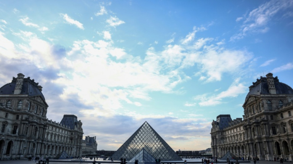 Au Louvre, un pr&eacute;avis de "gr&egrave;ve reconductible" des personnels pour lundi prochain