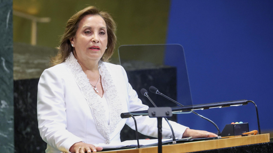 Parlamento Perù approva via libera a impeachment Boluarte (2)