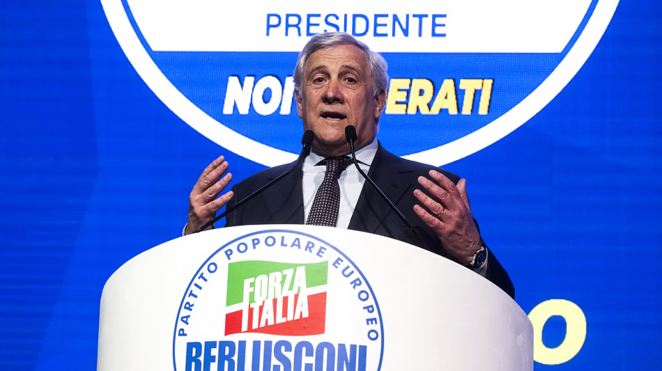 Tajani, il confronto tv con Renzi da Vespa? Ho gi&agrave; detto di no