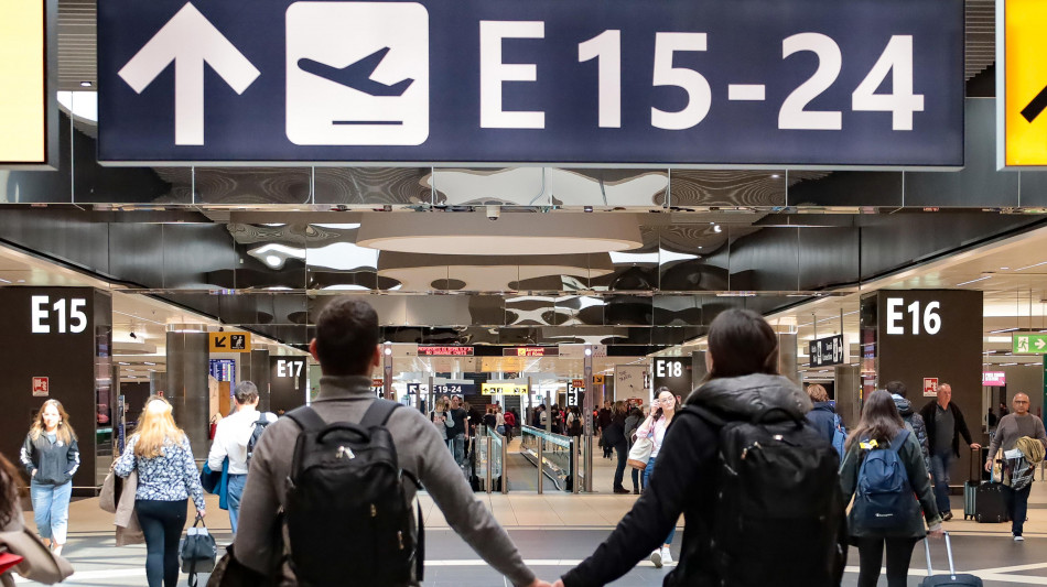 Trasporto aereo, +33% flussi verso l'Italia nel trimestre