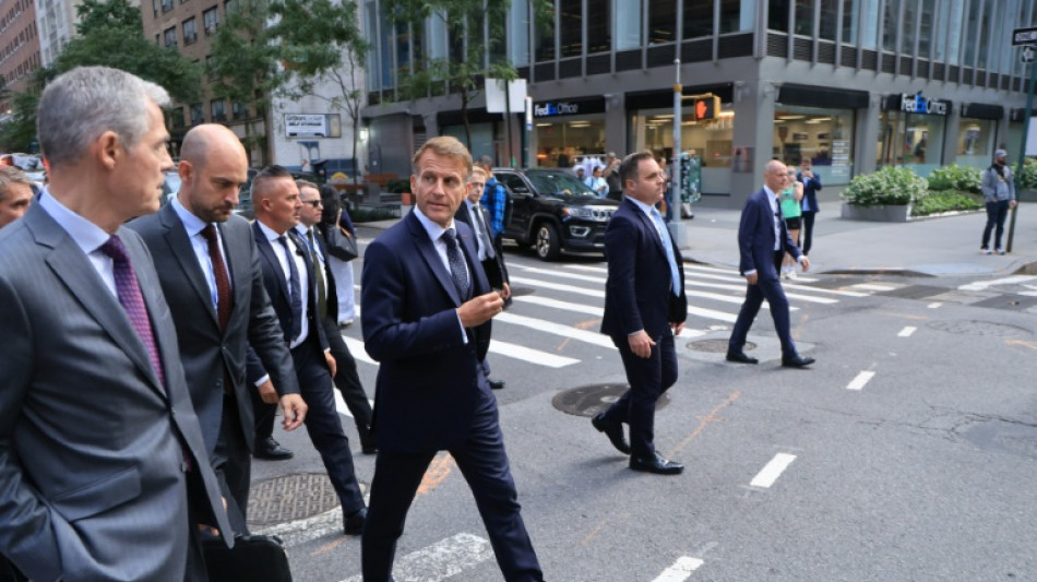 Macron pr&auml;sentiert Trump Vorschl&auml;ge zur Eind&auml;mmung des &Ouml;lpreises