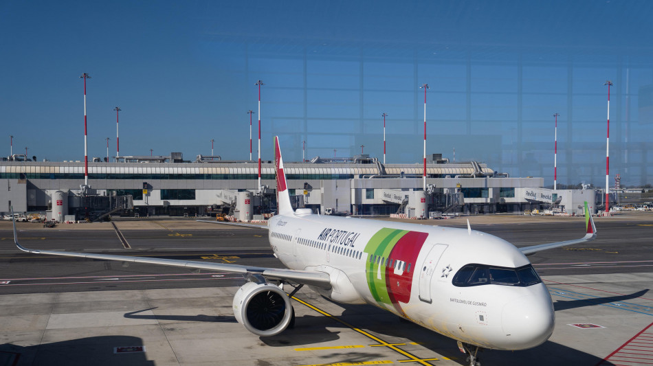 Ue, 'non ci sono carenze sistematiche di carburante da far cancellare voli'