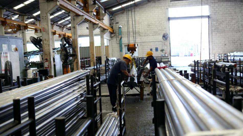 Las exportaciones de M&eacute;xico crecen en 2025, a&ntilde;o de tensiones comerciales con EEUU