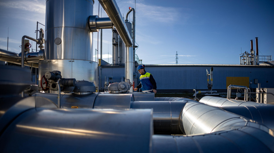 Il gas prosegue in calo sotto quota 37 euro al Ttf di Amsterdam