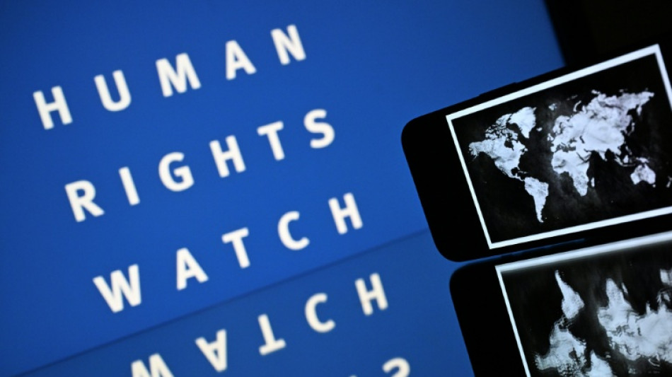 Facebook e TikTok amplificaram conte&uacute;do de grupos armados para recrutar menores na Col&ocirc;mbia, denuncia HRW