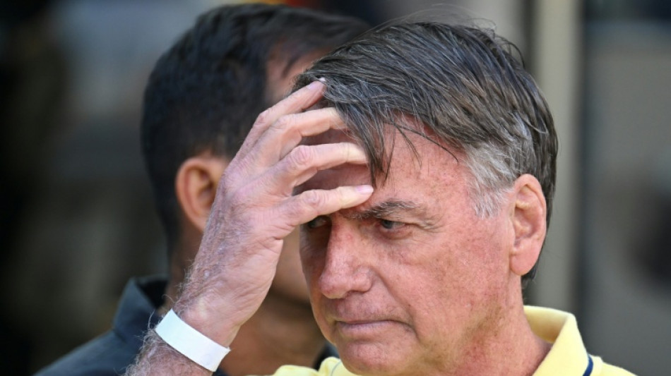 Br&eacute;sil: Bolsonaro transf&eacute;r&eacute; dans une prison aux conditions "plus favorables"