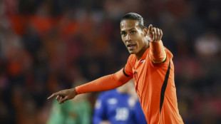 Pa&iacute;ses Baixos vencem S&eacute;rvia (2-1) e se aproximam das quartas de final da Liga das Na&ccedil;&otilde;es