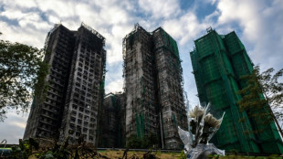 El saldo de muertos por el incendio en Hong Kong sube a 159 tras la inspecci&oacute;n de todas las torres