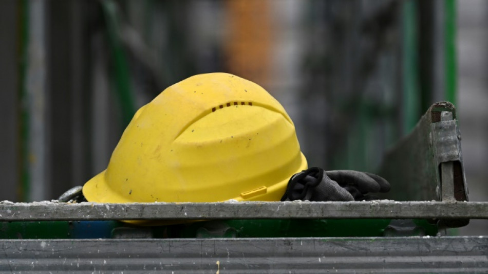 Mann unter Mauerteil begraben: Tödlicher Unfall auf Baustelle in Schleswig-Holstein