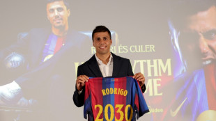 Rodri n&atilde;o jogar&aacute; na estreia do Bar&ccedil;a no Campeonato Espanhol, diz Flick